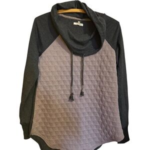 Maurices cowl turtle neck casual pullover quilted front ladies top small